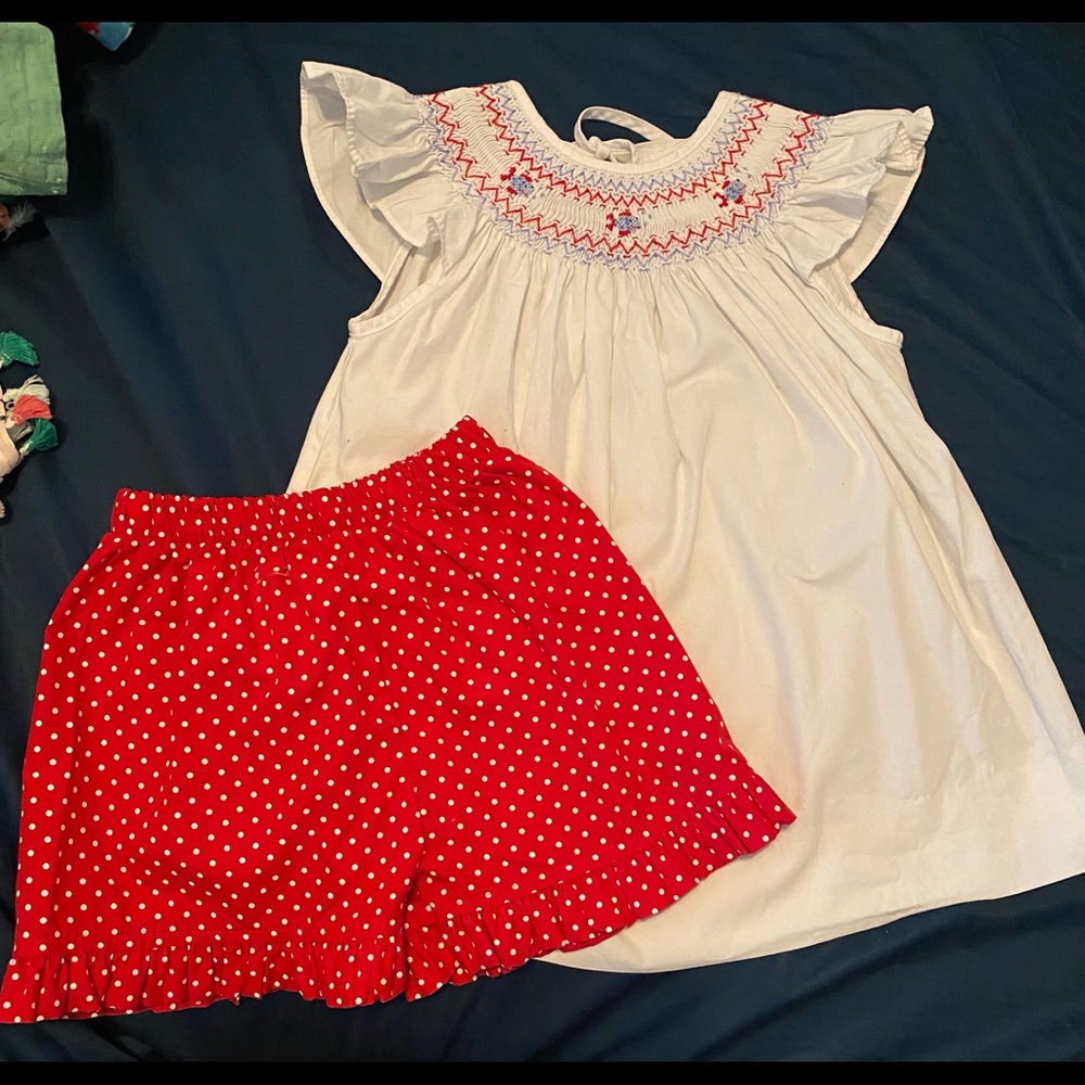 Castles & Crowns Smocked Set